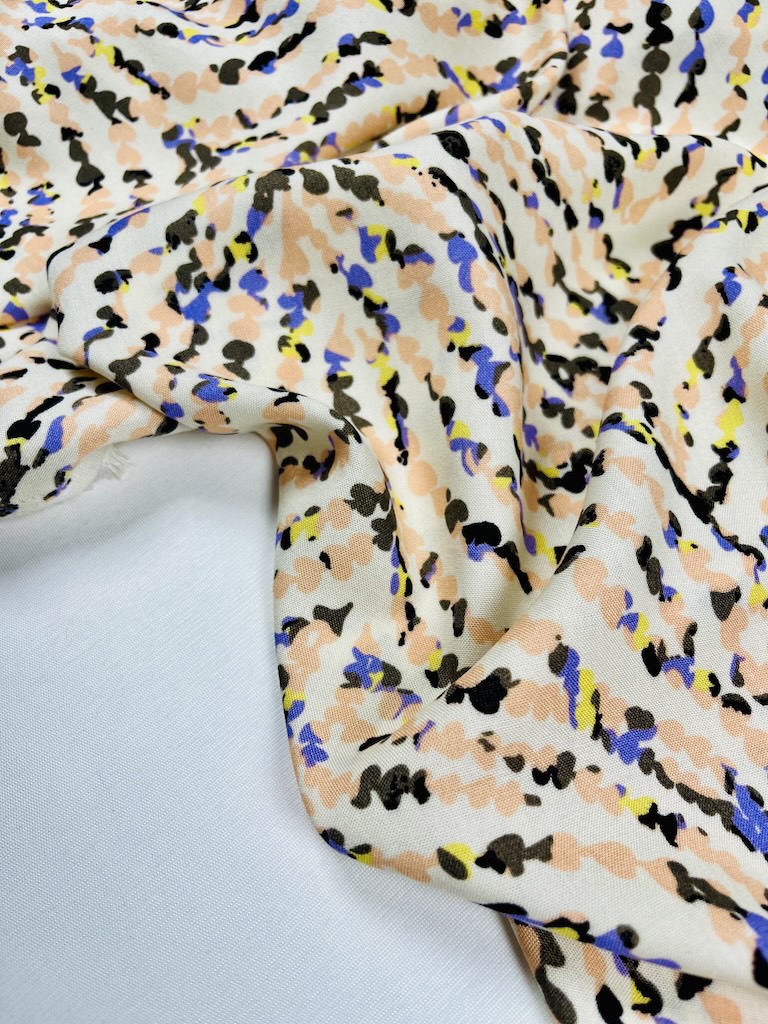 31126020 c پارچه نخی Heart Wave Mosaic Cotton - Image 1