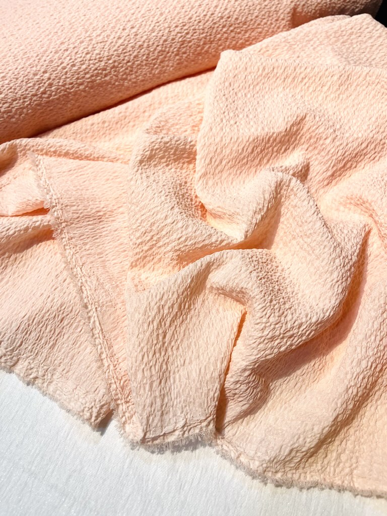 1046896.53 پارچه وال Elara Peach Crush Voile - Image 1