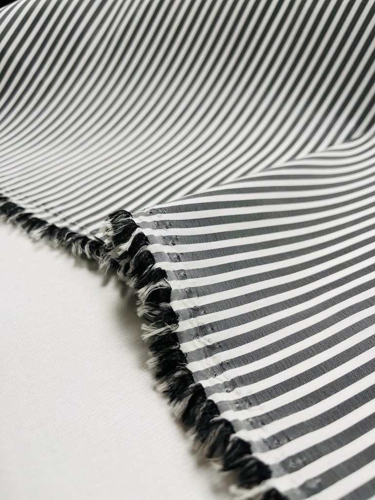 31116359 a پارچه ساتن Silver Line Pinstripe Satin - Image 1