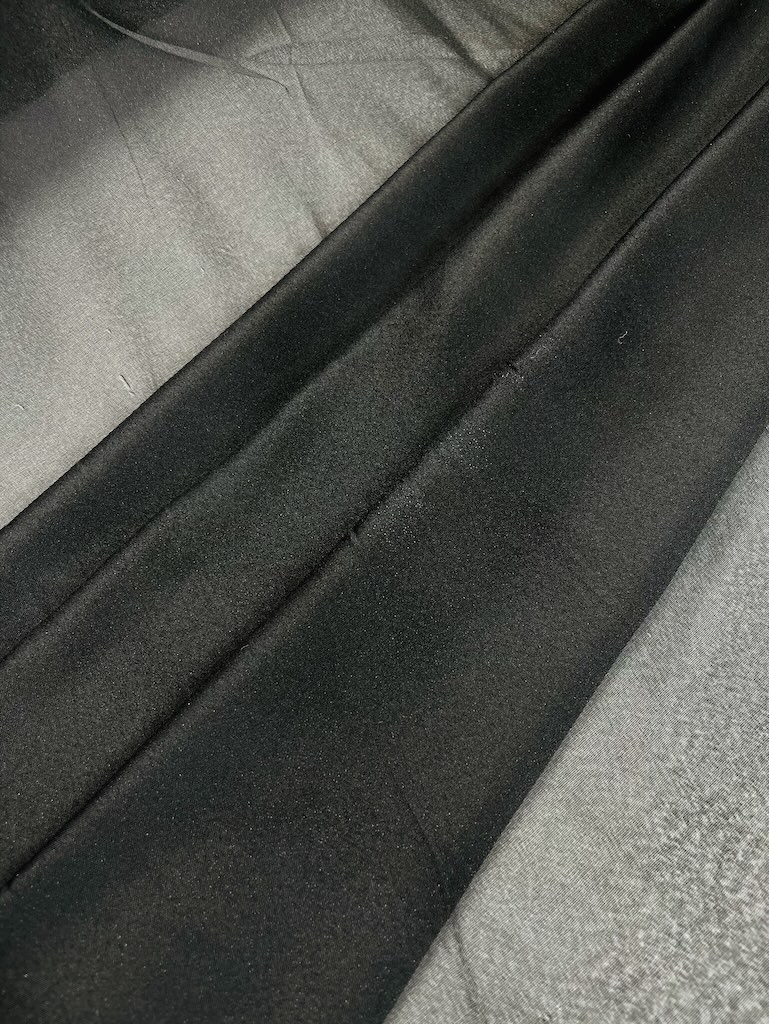 لایه ۱ نرم تر311168652.46 لایی حریر مشکی - Image 1
