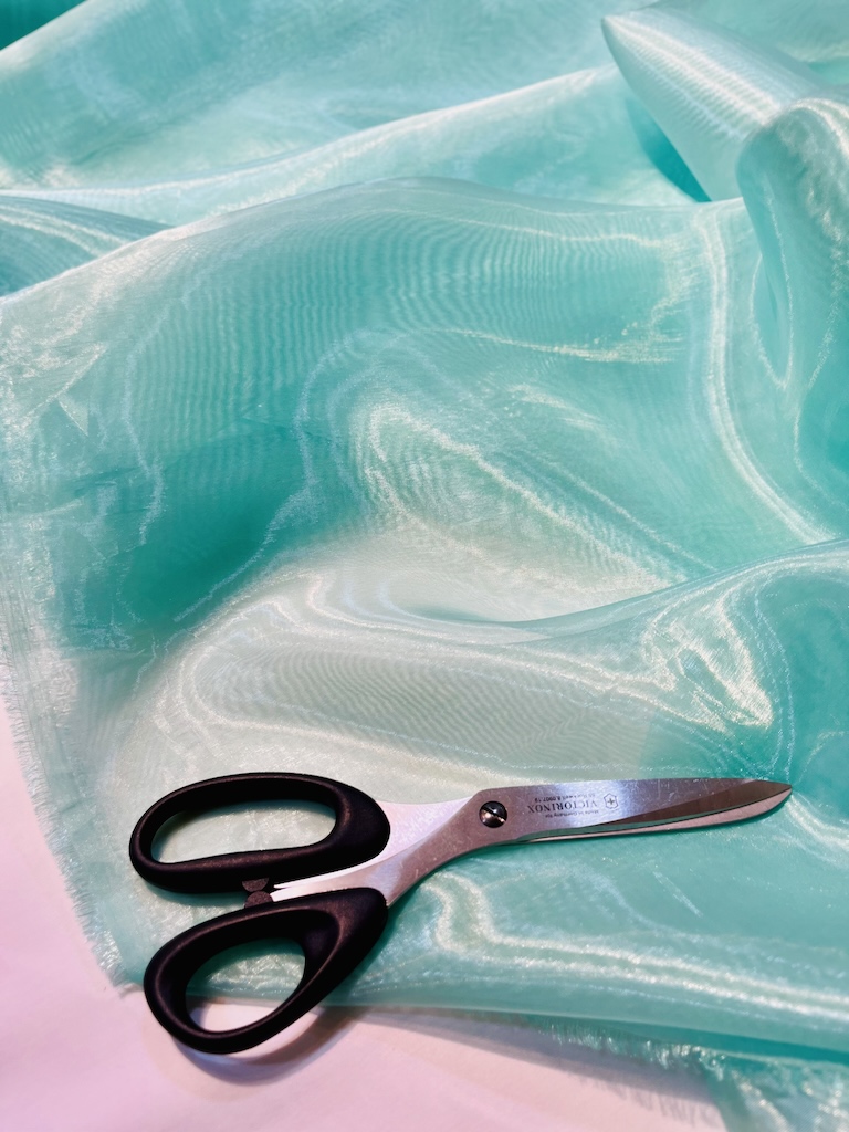 41111866335.83 پارچه ارگانزا Aqua Mint Organza - Image 1