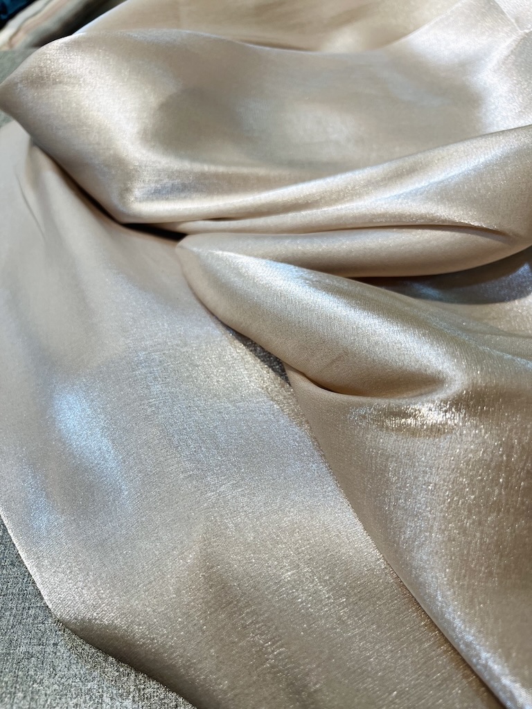 47112168519.1Crystalline Champagne Voile پارچه وال کریستال Crystalline Champagne Voile - Image 1