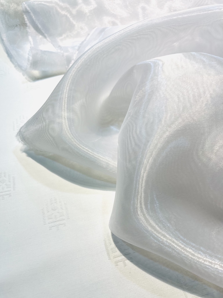 41111866325.83Ultra White Organza پارچه ارگانزا Ultra White Organza - Image 1