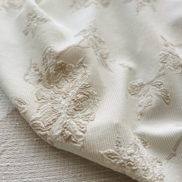 756
3.65 cm
Order 76
Width 135 cm
$32.07
3211146792